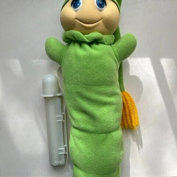 1982 hasbro preschool green gloworm with glow stick WORKING & extra stick - Picture 3 of 6